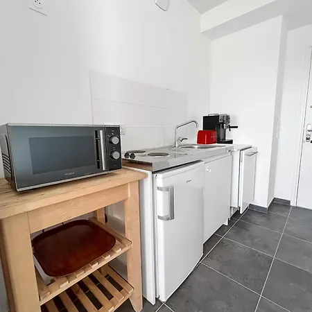 So Wood Lumineux Avec Vue Degagee Apartment Montpellier